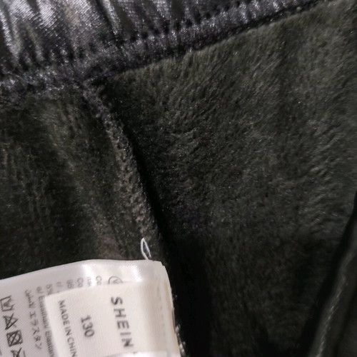 Kids leggings black with fur lining new, Shein, size 130