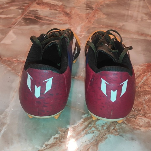 Adidas F5 Predator Lionel Messi football -  32,99 - Vendora.cy