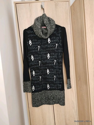 Sweater dress like new, approx. 75 cm length, black and gray