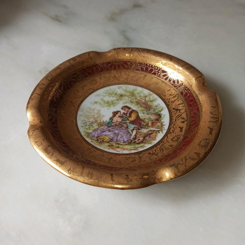 Limoges ashtray like new, 24 k d'or, French origin, vintage