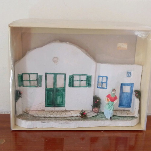 Handmade plaster decorative wall and table ornament