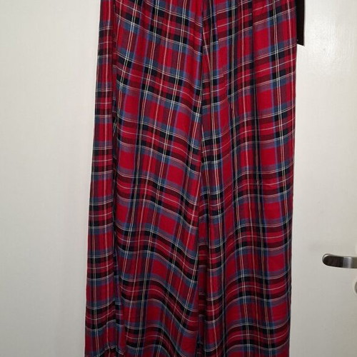 Red checked pants new with belt Hype size M