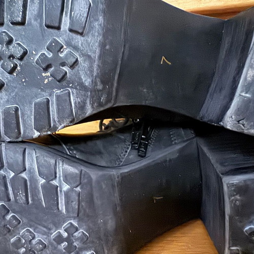 Boots type ankle boots used, leather, size 37, black