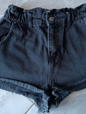 High-waisted Pink Woman denim shorts XS like new, black