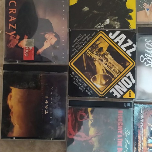 Music CDs in good condition, pack