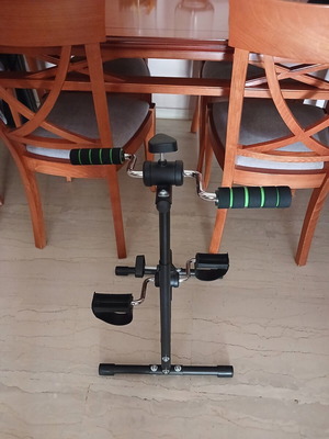 Mini Exercise Bike new, suitable for light workouts