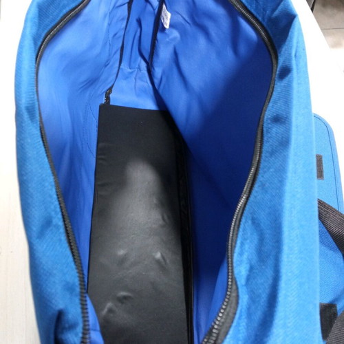 Messenger bag like new, blue, shoulder, durable material