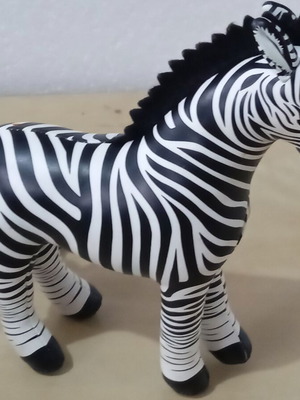 Vintage ρεαλιστική δερμάτινη ζέβρα μεταχειρισμένη