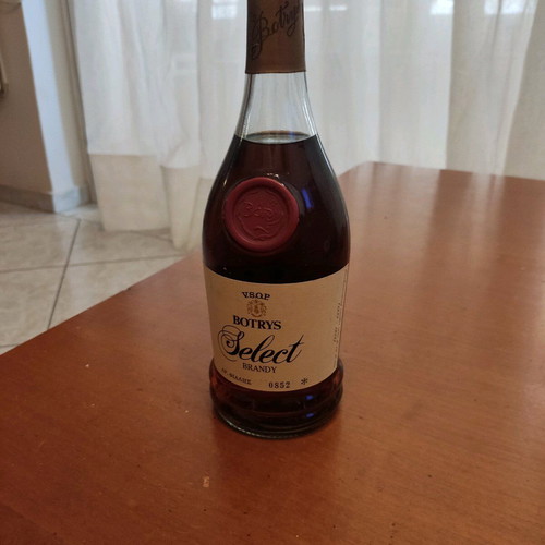 Botrys Select No852 brandy in excellent condition