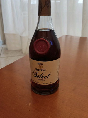 Botrys Select No852 brandy in excellent condition