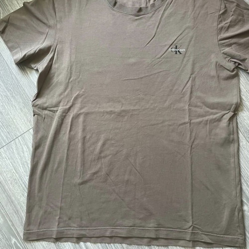 Calvin Klein T-shirt, size M, gray