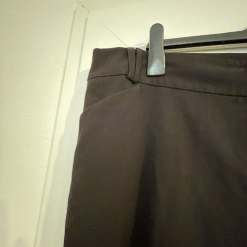 Inspire 3/4 length dress trousers used, size UK 18/EU 46