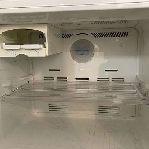 Kelvinator refrigerator model KNT13RTEW like new, white, air flow purifier