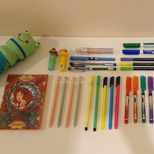 Painting and Writing Set with Two Drawing Pads new
