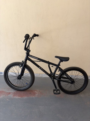BMX GT Slammer 20” bike like new, black, V-Brakes