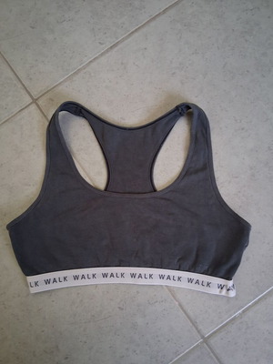 Walk sports bra used, black and gray, sizes M and L