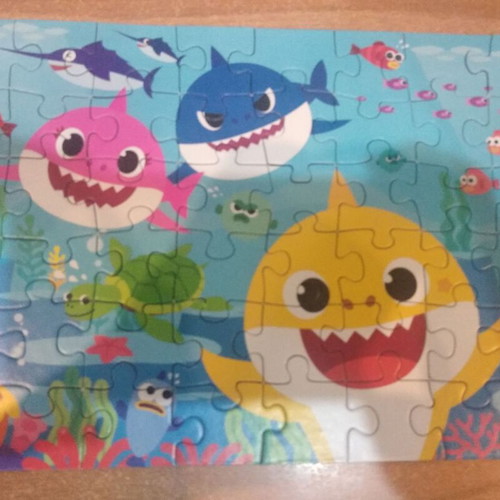 Baby Shark puzzle like new, set of 3x48 pcs