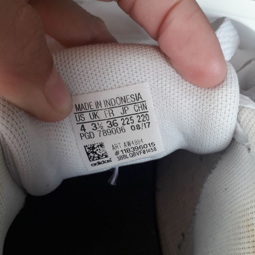 Adidas sneakers used, size 36 with glued sole, white and green