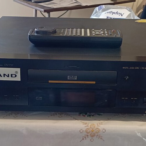 Pioneer DVD DV 717 like new