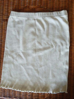 Handmade white wool skirt like new, size S