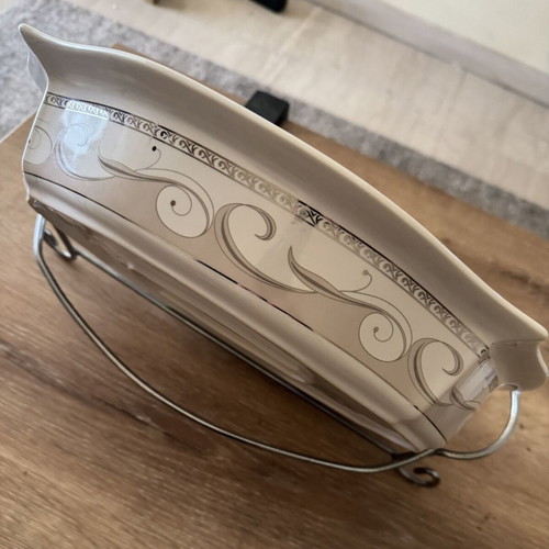 Baking dish with metal base like new, ceramic tray