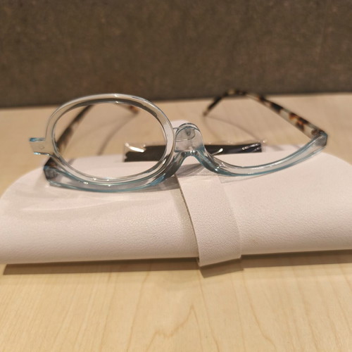 Makeup glasses +1.0 like new with rotating lens for presbyopia
