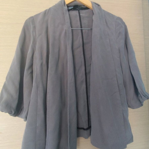 Blazer H&M used, short with belt in beige color size M