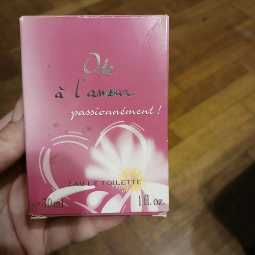 Ode a L'Amour Passionnement Yves Rocher perfume 30 ml used