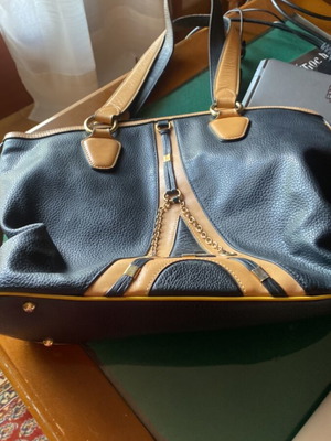 Latour Eiffel1887 shoulder bag like new black beige leather