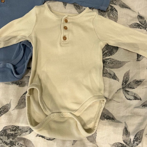 Sinsay long-sleeve bodysuit set like new 2-5 months, 100% cotton