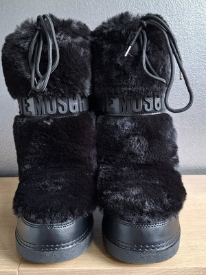 Love Moschino γυναικείες μπότες καινούργιες, μαύρες, μέγεθος 38