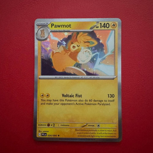 Pawmot PFL034 holo rare like new