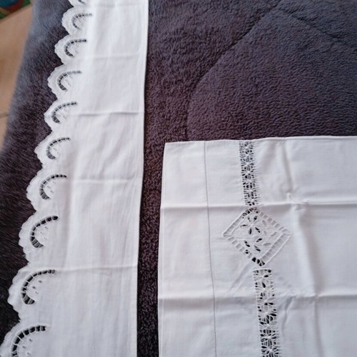 Handmade pillowcase and sewing cloth, like new, antique
