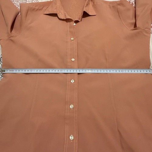 Shirt in loose fit like new, peach color, size M