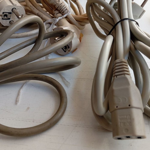 Power cables grey like new, set of 7 pieces 0.25-3 m