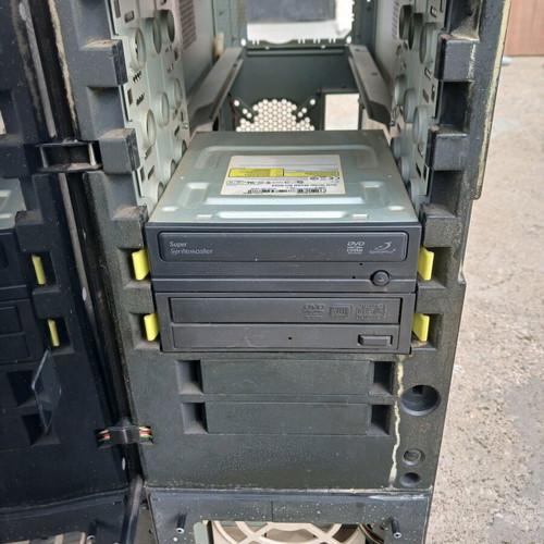 Aplus Case Wind Tunnel computer case used, Big Tower