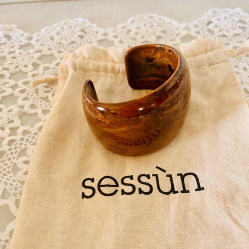 Sessùn Ambrito Resin Cuff Bracelet new, brown, with case