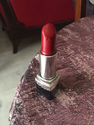 Dior lipstick like new, regular size
