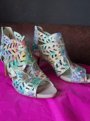 Laura Vita Paris leather shoes multicolor size 41 like new