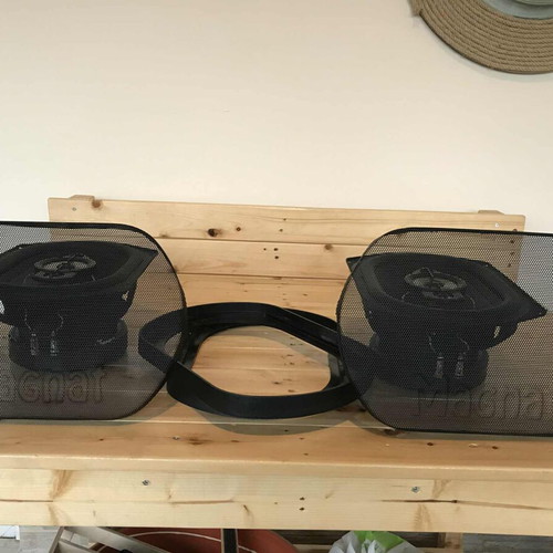 Magnat 12x8 inch car speakers like new, 4-way, 400W RMS