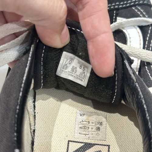 Vans Old Skool black sneakers with white stripe, size 39