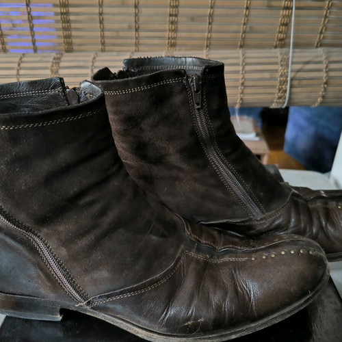 Barracuda by FABI Italy ankle boots like new, brown