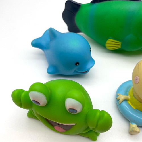 Small floating animals used, set of 10, soft plastic