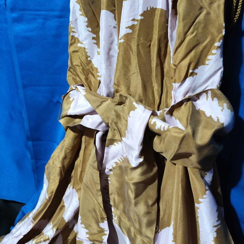 Diane Von Furstenberg dress used, silk brown with pink, size M