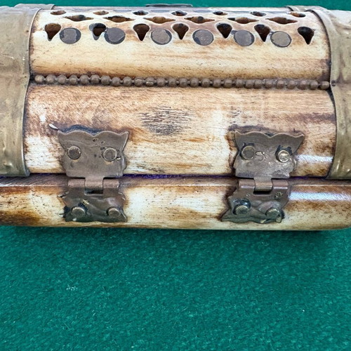 Jewelry box camel bone with brass details like new