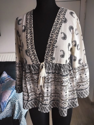 Tunic new Indian style black and white, size S