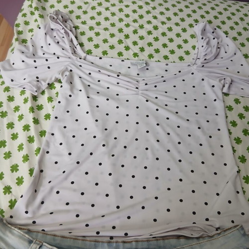 Women's white and turquoise outfit like new