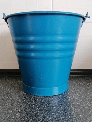 Metal bucket like new, blue island style color