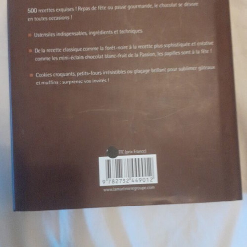 Book with 500 chocolate recipes new, French edition