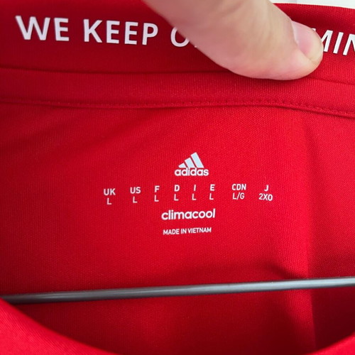 Olympiacos jersey size Large new with tag